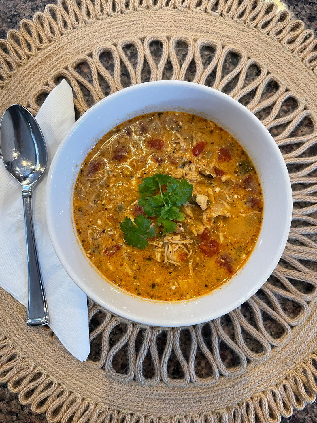 High-Protein, Low-Carb Keto Chicken Taco Soup – A Family Favorite with a Healthful Boost!