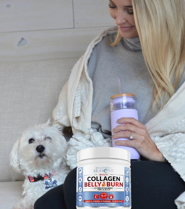 shows a beautiful with her dog drinking a smoothie with collagen belly burn in front